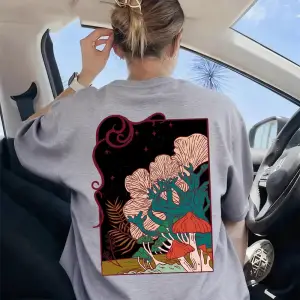 Urban Pop Graphic Kadın Tişört KoleksiyonuKod 5560