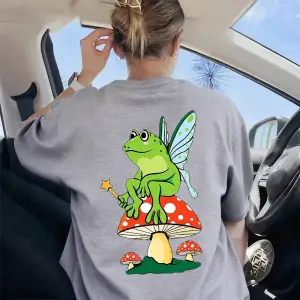 Urban Pop Graphic Kadın Tişört KoleksiyonuKod 5562