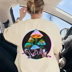 Urban Pop Graphic Kadın Tişört KoleksiyonuKod 5563