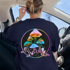 Urban Pop Graphic Kadın Tişört KoleksiyonuKod 5563