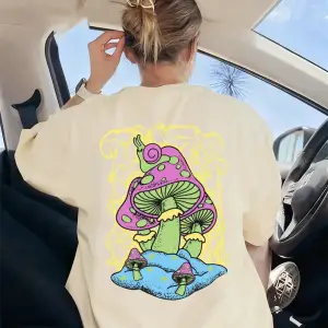 Urban Pop Graphic Kadın Tişört KoleksiyonuKod 5565