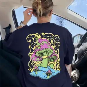 Urban Pop Graphic Kadın Tişört KoleksiyonuKod 5565