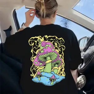 Urban Pop Graphic Kadın Tişört KoleksiyonuKod 5565