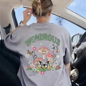 Urban Pop Graphic Kadın Tişört KoleksiyonuKod 5567