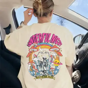 Urban Pop Graphic Kadın Tişört KoleksiyonuKod 5569