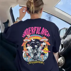 Urban Pop Graphic Kadın Tişört KoleksiyonuKod 5569