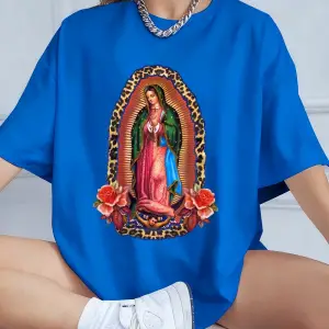 Urban Pop Graphic Kadın Tişört KoleksiyonuKod 5578