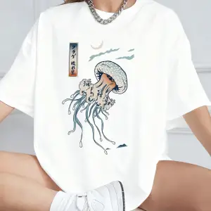 Urban Pop Graphic Kadın Tişört KoleksiyonuKod 5593