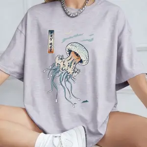 Urban Pop Graphic Kadın Tişört KoleksiyonuKod 5593