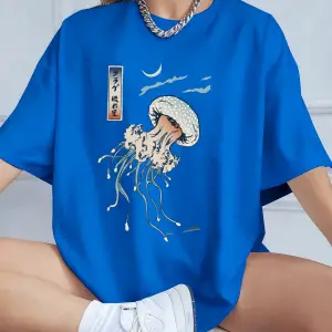 Urban Pop Graphic Kadın Tişört KoleksiyonuKod 5593