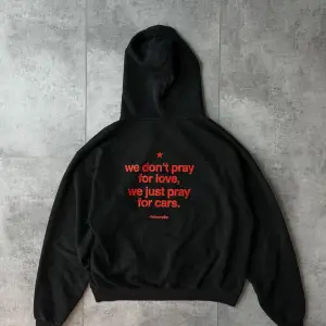 we dont pray for love, we just pray for cars ünisex hoodie