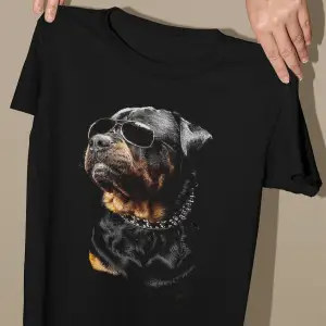 Wed Unisex %100 Pamuk Siyah Renk, Regularfit Rahat Kesim Kalıp, Rottweiler Köpekli Tshirt