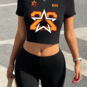 Yaz Boston Numarası 22 Yıldız Baskılı Kırpma T-Shirt Şort Kadın Seksi İki Parçalı Set Üstleri