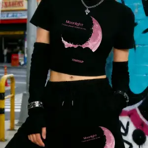 Yaz Güzel Ay Işığı Baskılı Babby Teelar Şortlar Kadın İki Parçalı Set Beş Cepli Pantolon Yükse