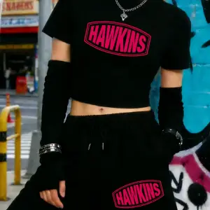 Yaz Hawkins Mektup Logosu Baskılı Babby Tees Şort Kadın İki Parçalı Set Beş Nokta Pantolon İnc