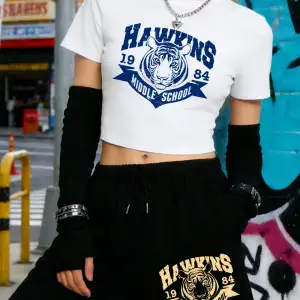 Yaz Hawkins Ortaokulu 1983 Baskılı Babby TeeTişörtler Şortlar Kadın İki Parçalı Set Beş Nokta Pan