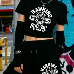 Yaz Hawkins Strange School 1983 Baskı Babby TeeT-Shirt Şort Kadın İki Parçalı Set Diz Boyu Pantol