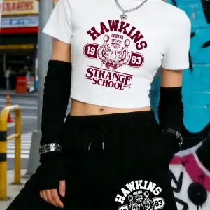 Yaz Hawkins Strange School 1983 Baskı Babby TeeT-Shirt Şort Kadın İki Parçalı Set Diz Boyu Pantol