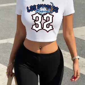 Yaz Los Angeles Büyülü 32 Baskılar Kırpma T-Shirt Şort Kadın İki Parçalı Set Üstleri Pantolon