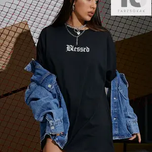 Yazılı Uzun Kollu Kadın Tişört