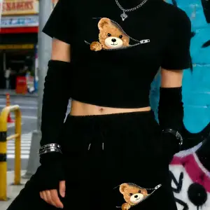 Yazlık Fermuarlı Ayı Desenli Baskılı Babby Teelar Şortlar Kadın İki Parçalı Set Beş Noktalı Pa