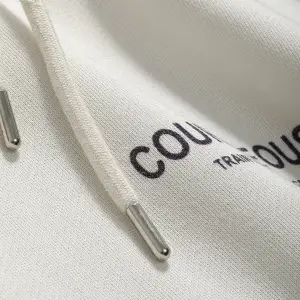 Yıldız Baskılı Damla Omuzlu Kapüşonlu Üst Bej