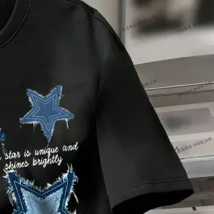 Yıldız Baskılı Oversize Kalıp Unisex T-shirt