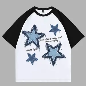 YILDIZ DESENLİ BASKILI ÇİFT RENK T SHIRT