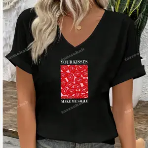 YOUR KİSSES MAKE ME SMİLE