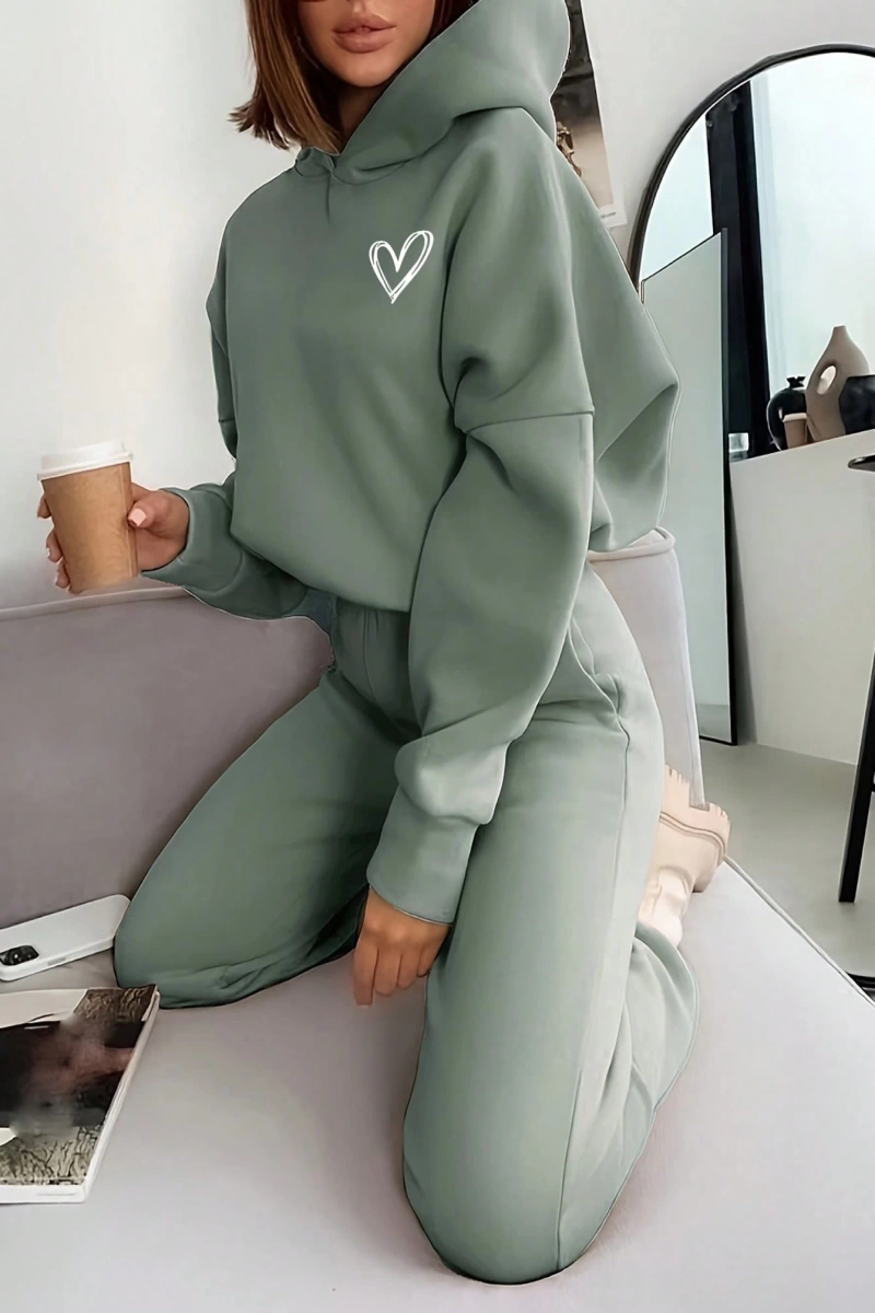 2 Parça Kadın Uzun Kollu Kapüşonlu Sweatshirt Cepli ve Yüksek Bel Kloş Pantolon