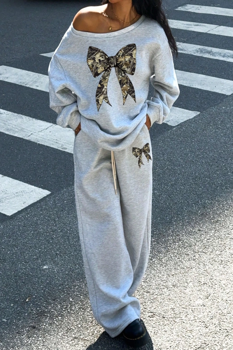 2 Parça Set: Bol Soğuk Omuz Sweatshirt ve Termal Astarlı Geniş Paça Eşofman Altı