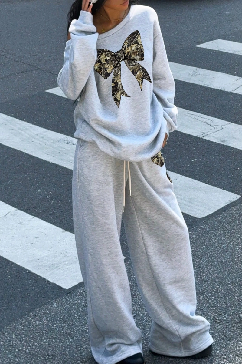 2 Parça Set: Bol Soğuk Omuz Sweatshirt ve Termal Astarlı Geniş Paça Eşofman Altı