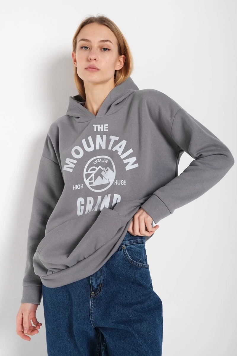 Kadın Taş Gri The Mountain Baskılı Kapüşonlu Oversize Sweatshirt mdgnthemountainn