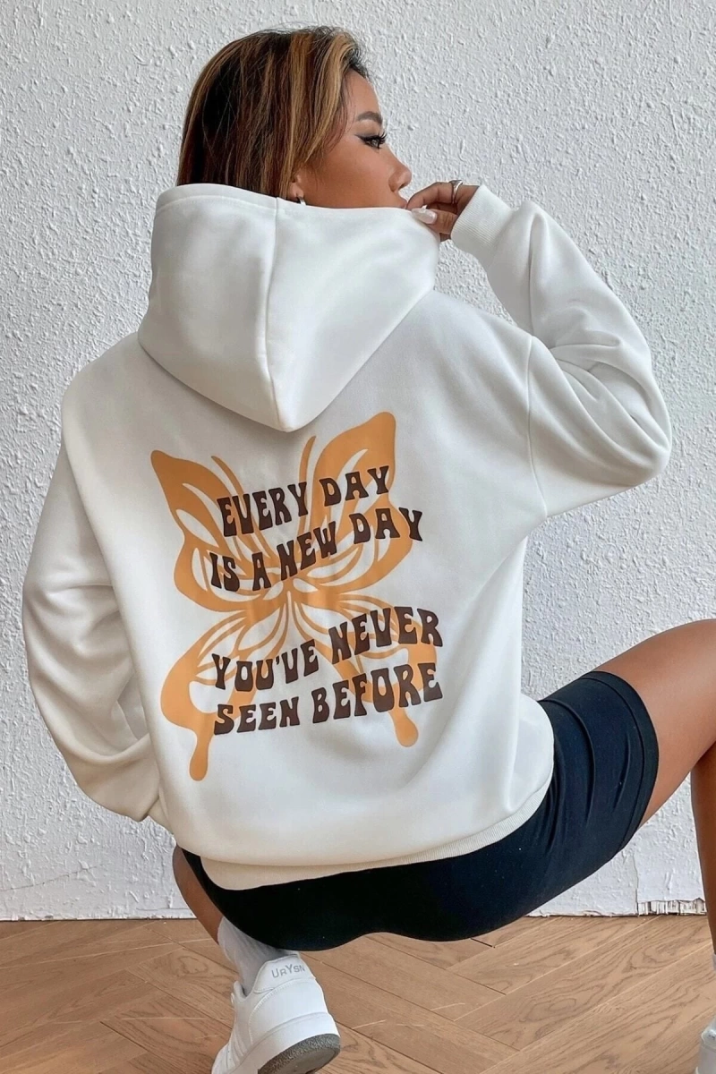 Kadın Beyaz Every Day Baskılı Kapüşonlu Oversize Sweatshirt everyday