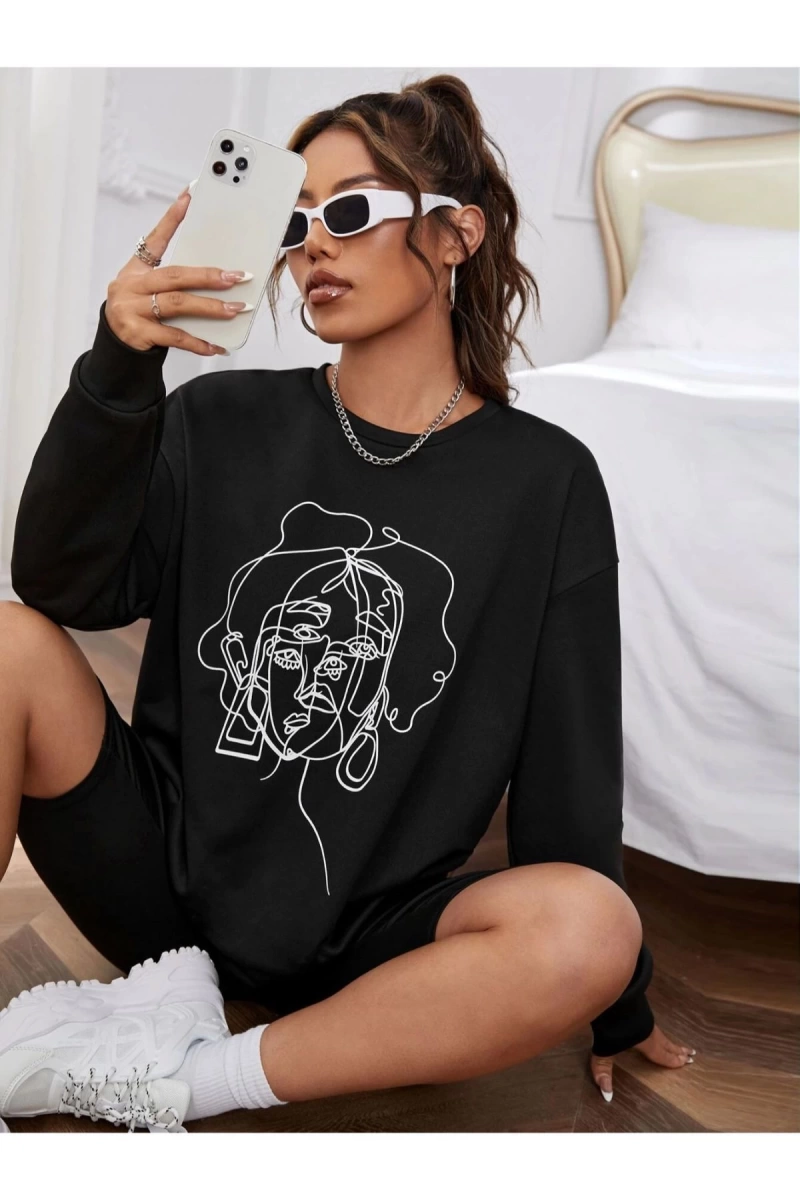 Kadın Siyah Yüz Baskılı Bisiklet Yaka Baskılı Oversize Sweatshirt