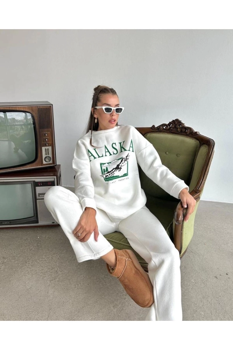 Beyaz Alaska Baskılı Oversize Bisiklet Yaka Kadın Sweatshirt bsgalaskasweat