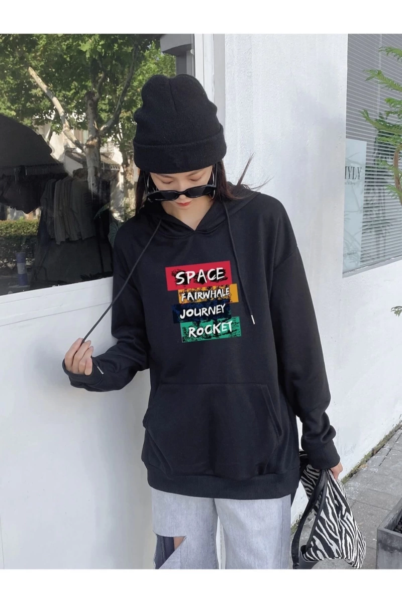 Kadın Siyah Baskılı Oversize Kapüşonlu Sweatshirt Benisengiydirspacesweatshirt
