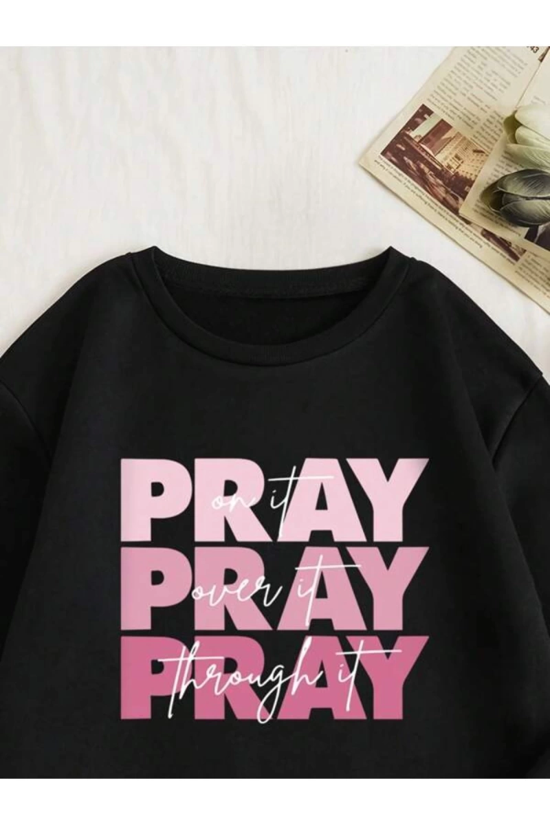 Siyah Pray Baskılı Oversize Bisiklet Yaka Sweatshirt bsgpraysweat