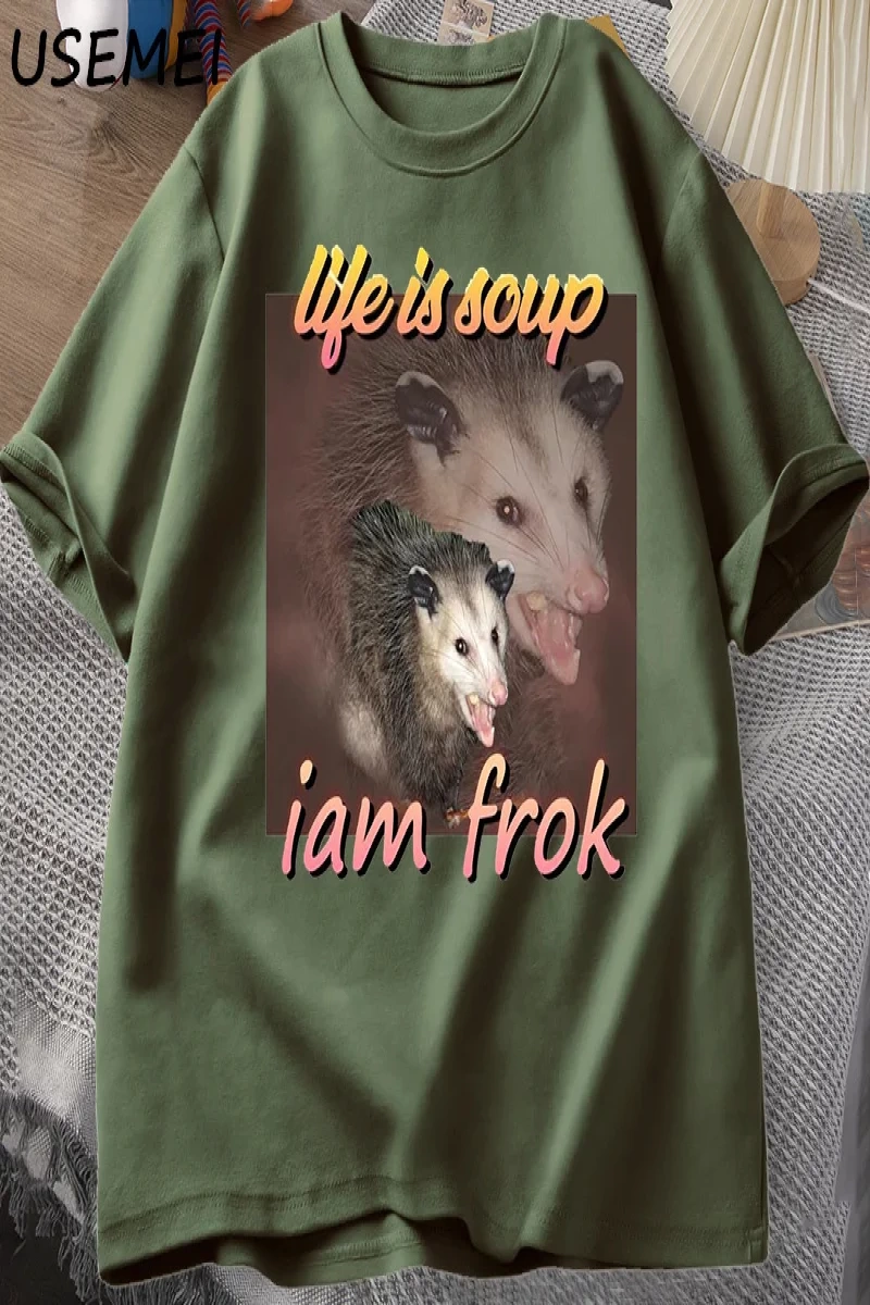 Acı çekerken hidrate kalmak T-Shirt Vintage stil komik kurbağa grafik Tee yaz pamuk kısa koll 2925