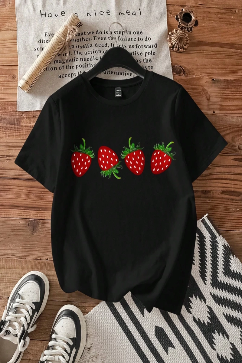 Araba ve Harf Grafik Tişört