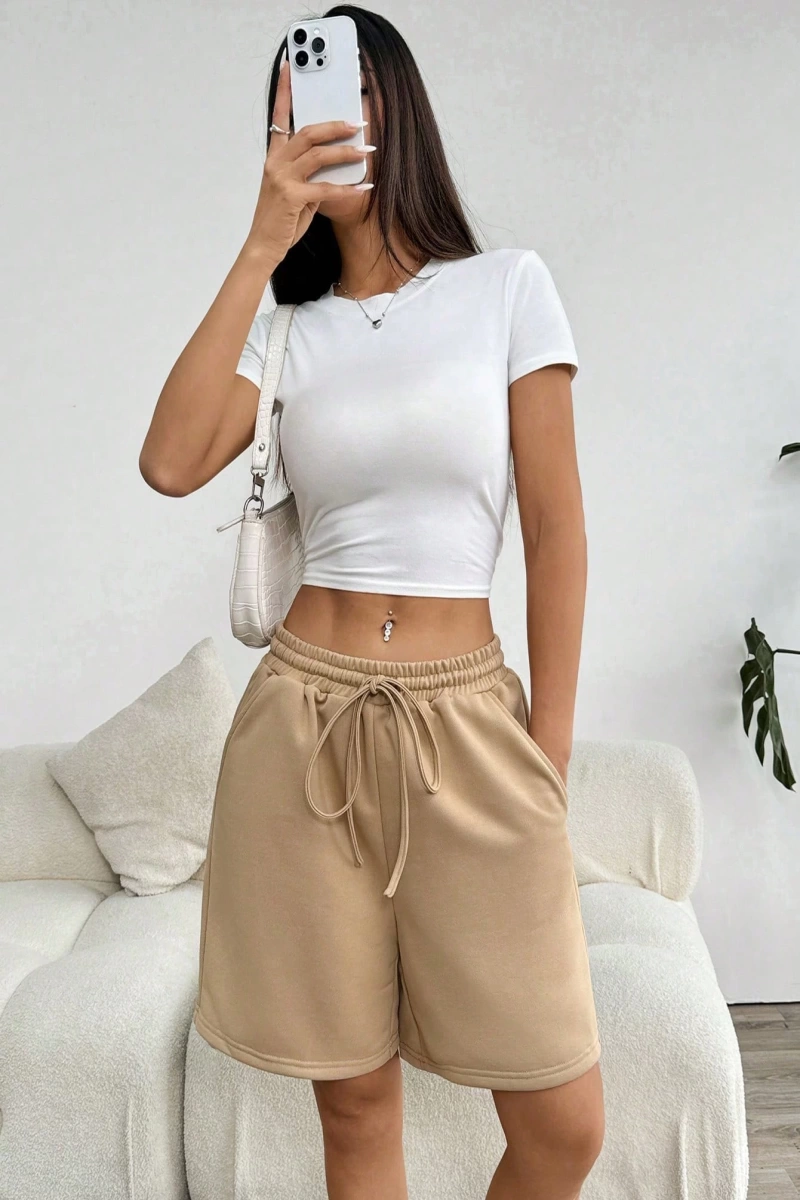 Bağcıklı Bel Eğimli Cep Şort