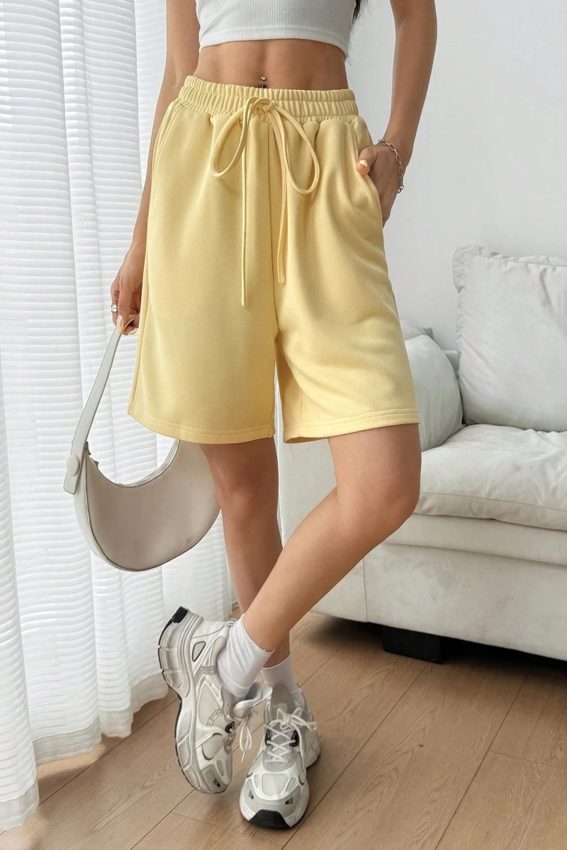 Bağcıklı Bel Eğimli Cep Şort