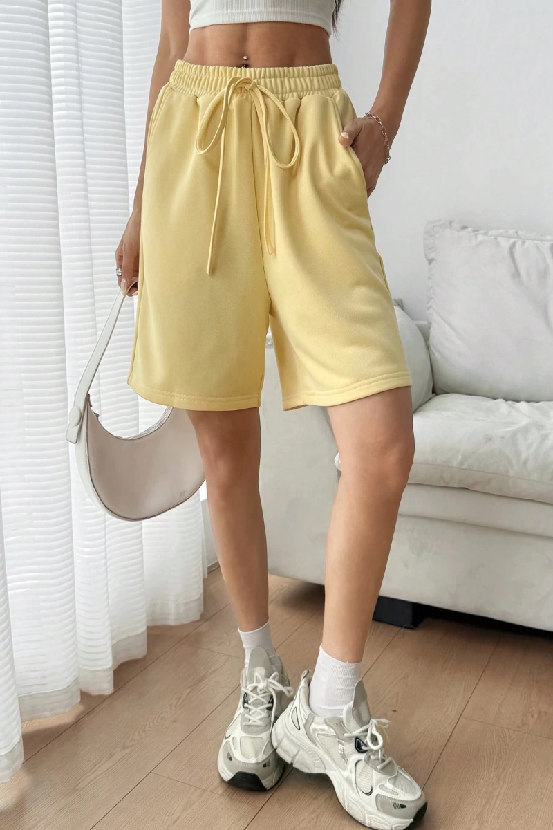 Bağcıklı Bel Eğimli Cep Şort