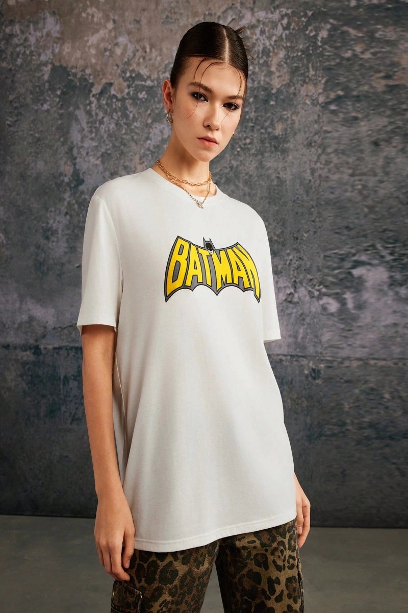 BATMAN X SHEIN 85. Unisex Mektup Baskılı Yuvarlak Yaka Kısa Kollu Tişörtler