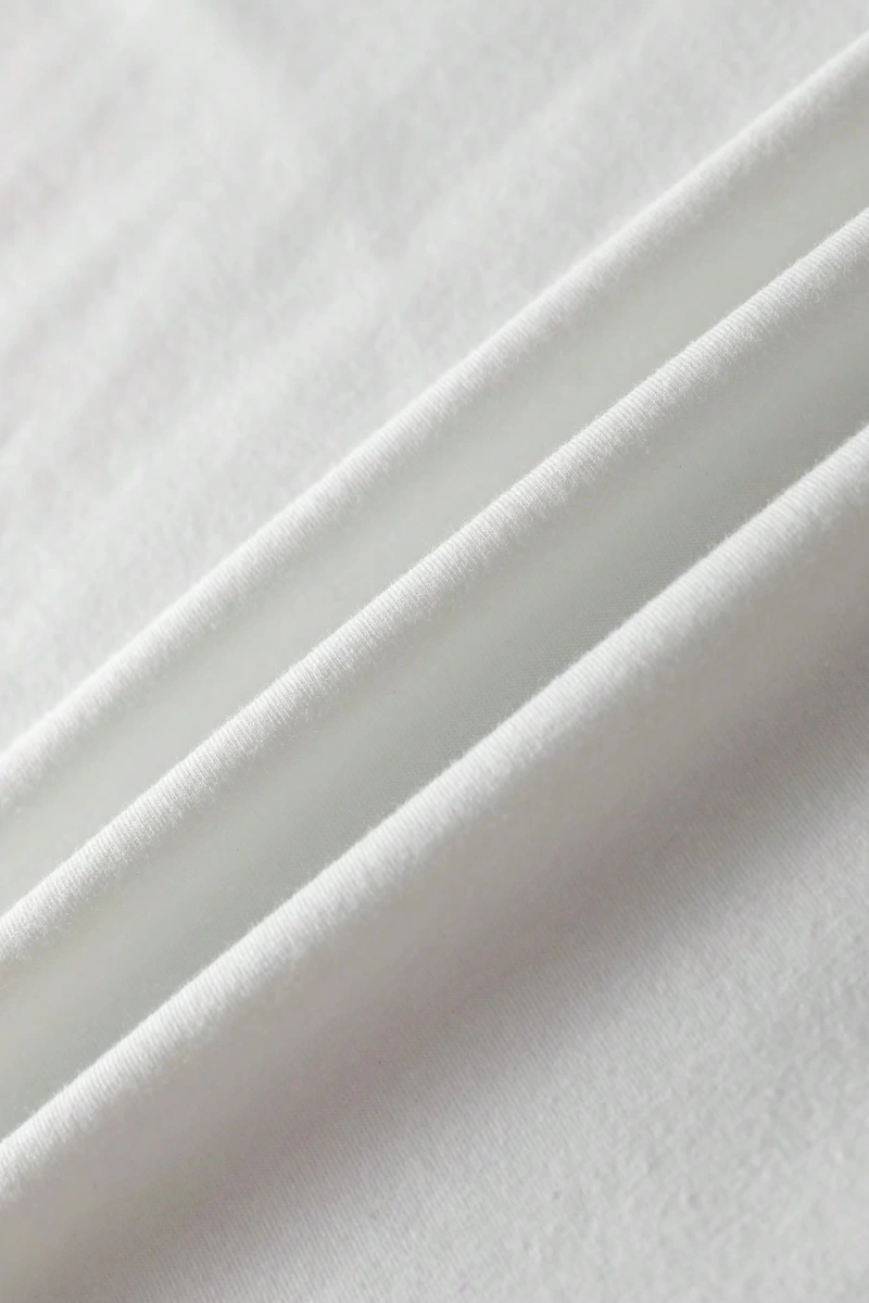 Büyük Beden Fiyonk Logo Baskılı Rahat Minimalist Desen Yuvarlak Yaka Kısa Kollu Tişö