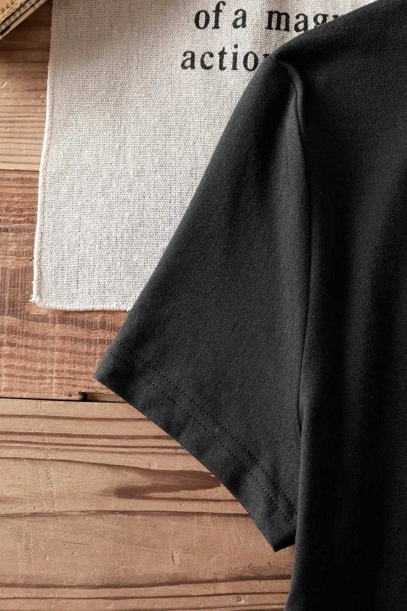 Büyük Beden Fiyonk Logo Baskılı Rahat Minimalist Desen Yuvarlak Yaka Kısa Kollu Tişö