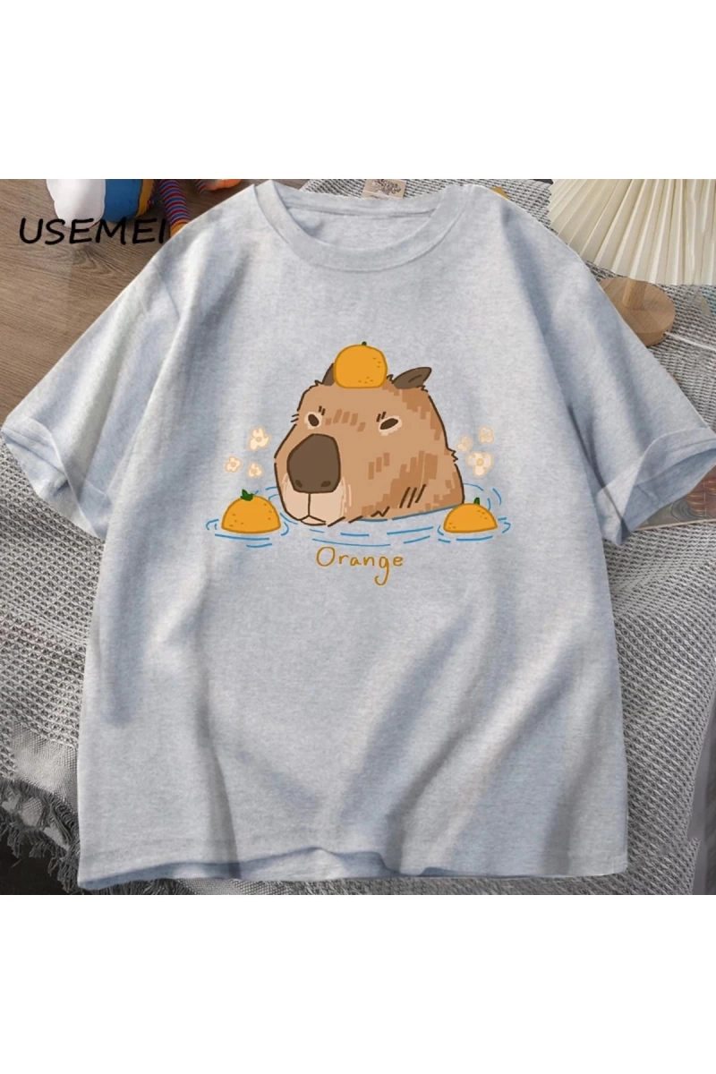 Capybara portakallar ile yüzme t-shirt boy T Shirt Unisex pamuk Shrot kollu karikatür hayvan