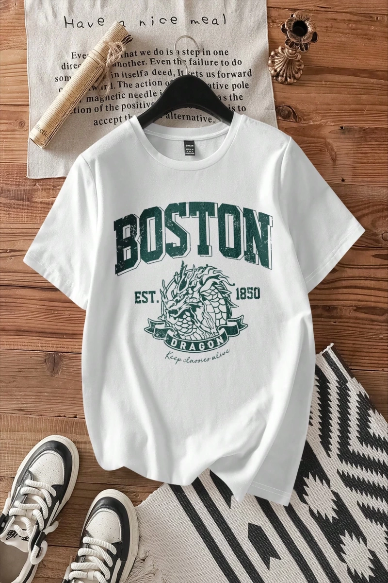Casual Boston Baskılı Fitted Beyaz Yuvarlak Yaka Kısa Kollu Pamuklu Tişört Yaz İçin