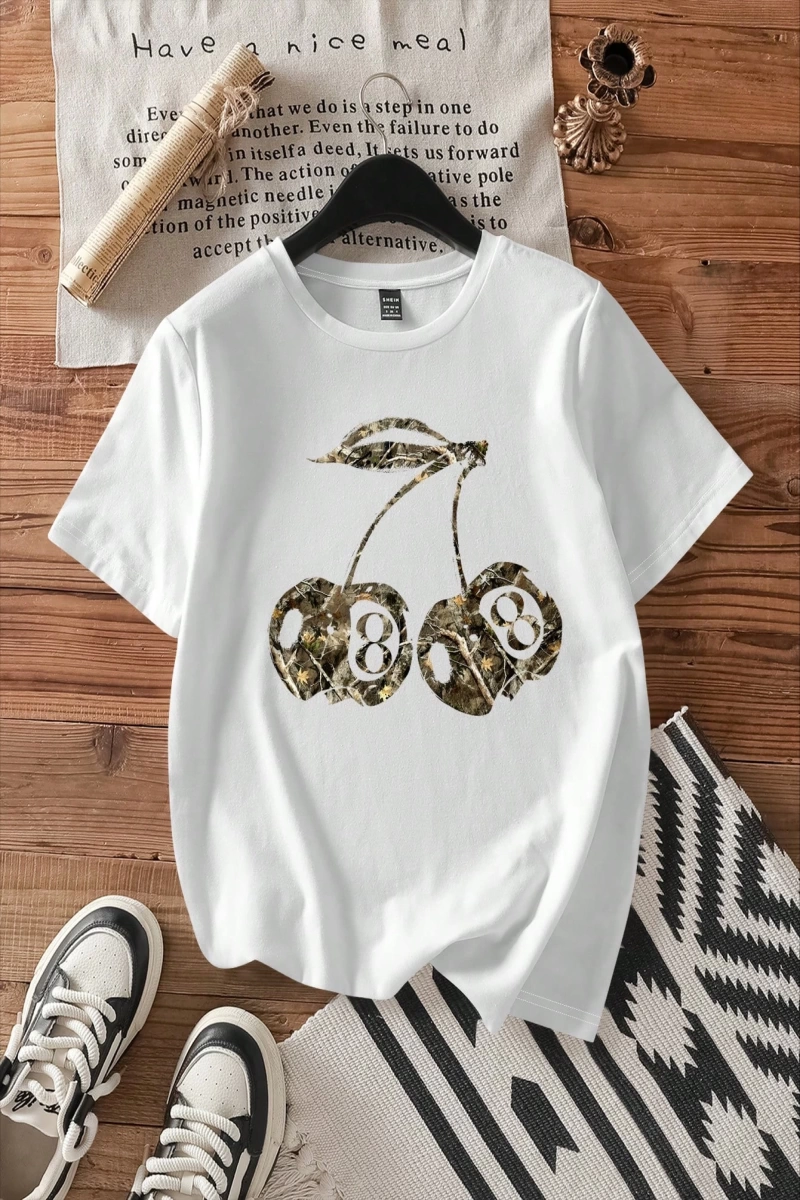 Casual Cheetah Desenli ve Kiraz Grafikli Yuvarlak Yaka Kısa Kollu Dar Kesim Kadın Ti
