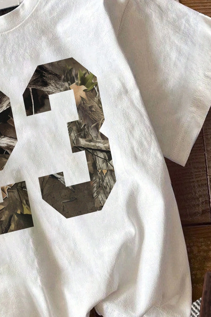 Casual Cheetah Desenli ve Kiraz Grafikli Yuvarlak Yaka Kısa Kollu Dar Kesim Kadın Ti